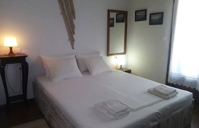 Beautiful Petrino 1880 - Photo 2