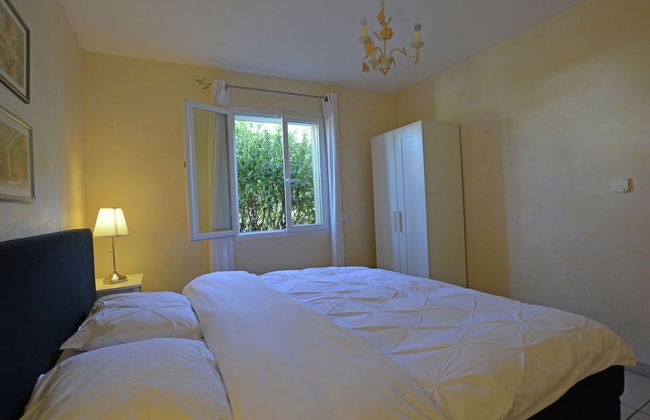 Beautiful Villa in Vidauban With Seasonal Pool - Foto 11