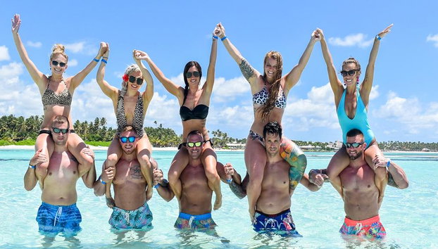 Wild on Caribbean Boat - Photo 4