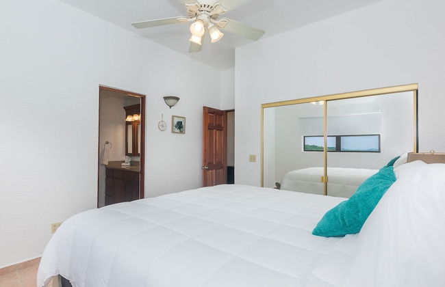 Pineapple Villa 142 2 Bedroom Condo by RedAwning - Foto 3