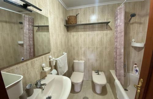 Apto completo cerca de hospital - Foto 7