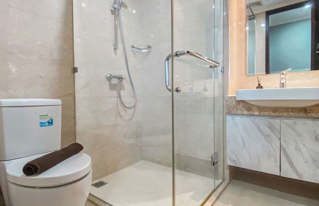 Good And Relaxing 2Br At Menteng Park Apartment - Photo 16