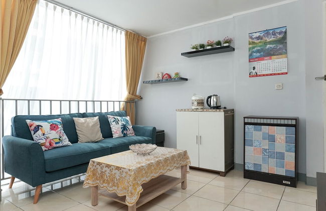 Cozy Living 1BR + 1 Apartment at Seasons City - Foto 8