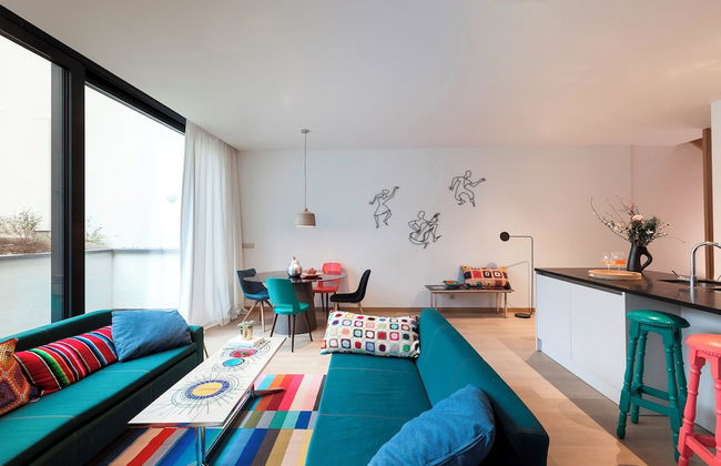 Unit 6 - Colorful Smart Home Triplex Private Garden & Parking - Foto 1