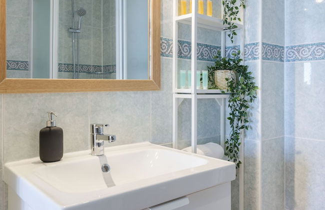 Skol Sea Views Apartments - Photo 77