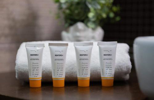 Family Apartment with Parking in Pruszków by Noclegi Renters - Foto 18