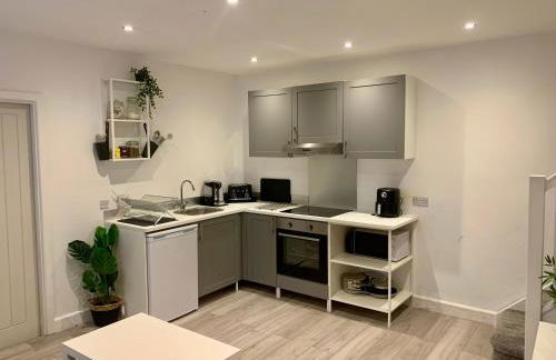 Fantastic Location, Annexe with Hot Tub - Photo 7