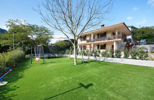 Villa Arcadia Apartments - Photo 1