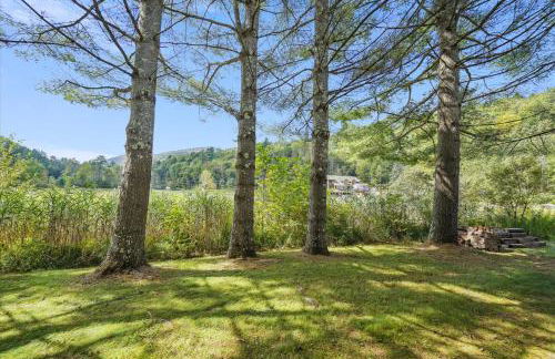 Cedarbrook Two Queen Bed Standard Hotel Room with outdoor heated pool 102 - Foto 17