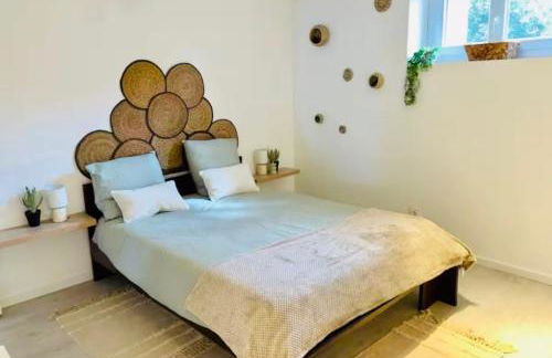 Logement jacuzzi privatif 5km du centre ville - Foto 4