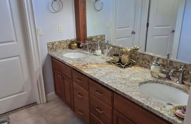 Luxury Family Estate Near PDX, Theater, Sauna & Game Room - Foto 21