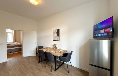 LIVA Stays Schwerin Zentrum - 4 Ferienwohnungen mit Küche und WLAN - Nähe Hauptbahnhof - Ideal für Familien & Monteure - Foto 54