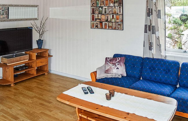 8 Person Holiday Home in Sandstad - Photo 12