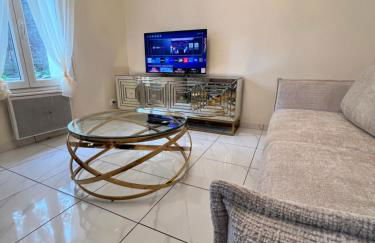 NEW 2 bedroom House 15mins from Paris by Train - Foto 8