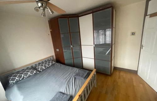 2 Bed Flat near Heathrow Airport & Elizabeth Line - Foto 9