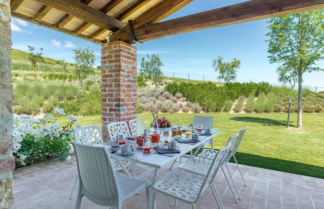 Rosa Dei Venti 8 in Fabro - Foto 2