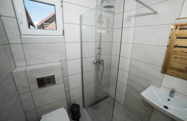 Comfortable, Two-story Holiday Home, Summer Pool - Photo 7