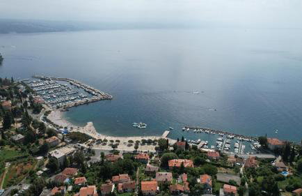 Apartment Peruč with big terrace and beautiful garden - Foto 33