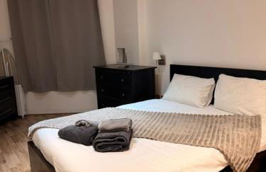 Limeharbour Ultra-Spacious City Living 2 Mins DLR - Foto 8