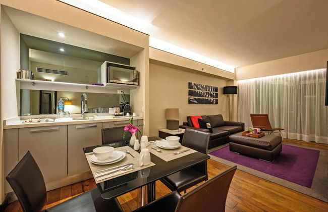 Las Suites Campos Eliseos - Foto 38