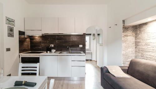 Love's corner - by MyHomeInComo - Foto 5