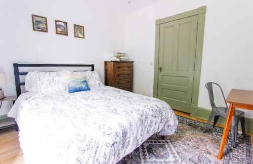 Expansive Victorian close to Saratoga Springs and Lake George - Foto 22