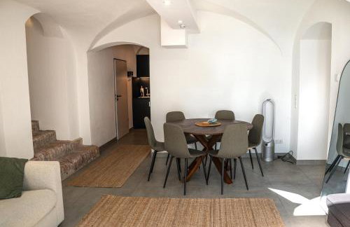 JH Apartments Landshut - 100" TV Gaming Tiefgarage - Foto 15