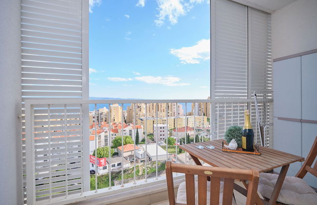 Sun City Studio - Photo 25