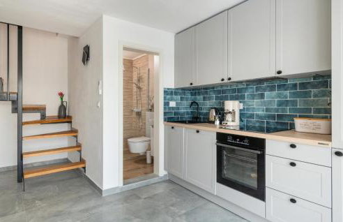 Lovely Home In Vidulini With Kitchen - Photo 5