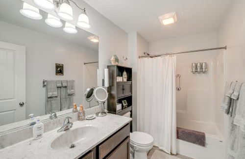 1 Mi to Colonial Beach Boardwalk Home with Fire Pit - Foto 13