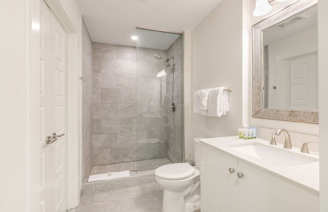 Luxury 4 bedroom Condo Short Walk to Bourbon Street - Foto 24