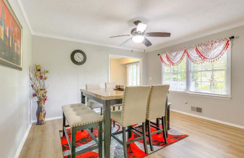 Deck and Game Room Family Home in Stockbridge! - Foto 7
