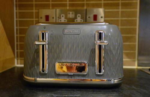 5 Bedroom House - DISC0UNTS - Parking, Contractors, Group, Family - Foto 41