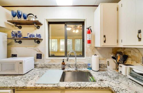 Hike, Swim, Ski and More Home in Arrowhead Lakes! - Foto 14