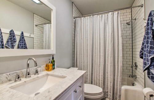 Wisconsin River Valley Farmhouse Fire Pit and View - Foto 17