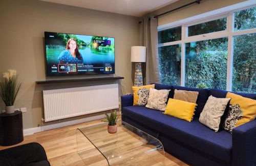 Bicester villa, 5Bedroom, Parking, WiFi, Garden - Foto 6