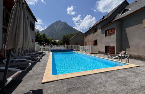 "La clé dorée" Studio balcon ensoleillé Vue montagne wifi - Photo 22