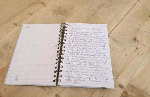 4 bed house 50 yards from the beach & lighthouse - Photo 34