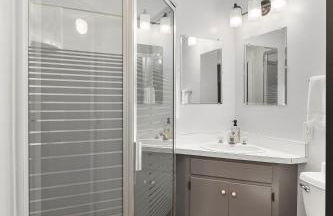 Nashville Gem Grill Mini Pickleball Sleeps 12 - Foto 14