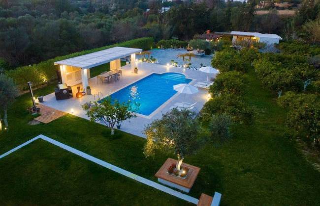 Antigone Estate - Foto 1