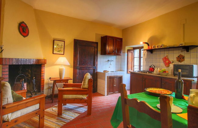 Farmhouse With Stables, Horses and the Ability to Make Horseback Riding - Foto 23