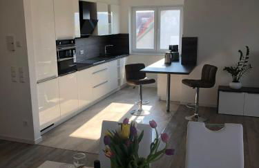 Moderne Neubauwohnung - Foto 1