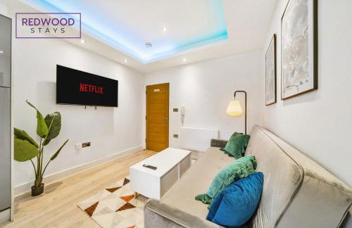 1 Bed 1 Bath, Modern Town Center Apartment, Netflix By Redwood Stays - Foto 6