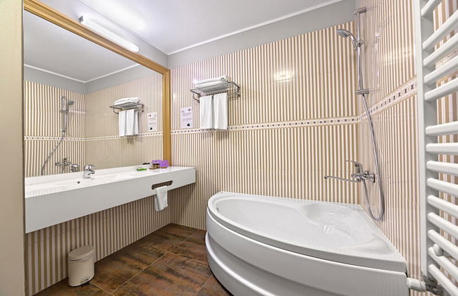 Tomis Garden Aparthotel - Photo 27