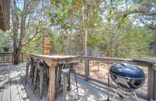 Horse Thief Inn Cabin Retreat with Deck and Hot Tub! - Foto 20