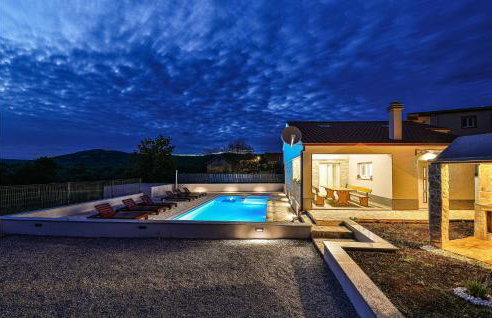 Awesome Home In Lecevica - Foto 14