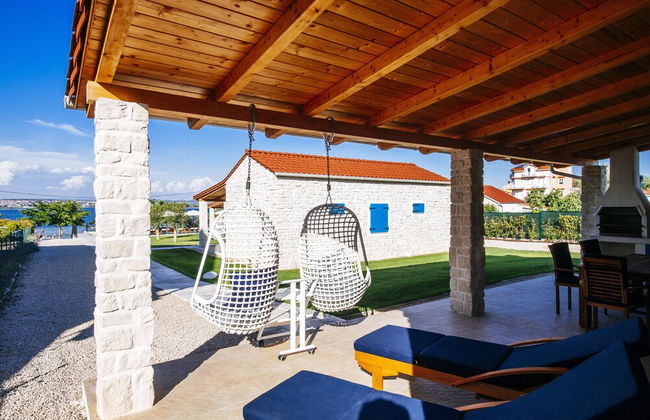 Dalmatian Pearls - Photo 31