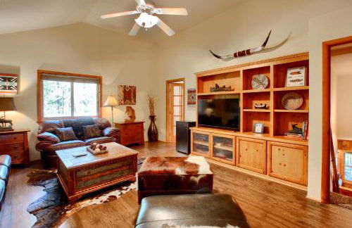 Willow Cove Lodge- 5 bedrooms with a hot tub - Foto 13