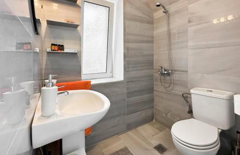 2 Bedroom Gorgeous Home In Plaka - Foto 33