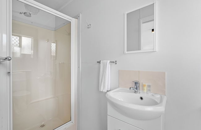 Crows Nest Tourist Park - Photo 58